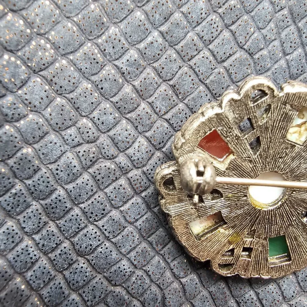 Vintage Multicolor Gemstone Brooch Pin Metalwork Circular Design Jewelry - Picture 6 of 7